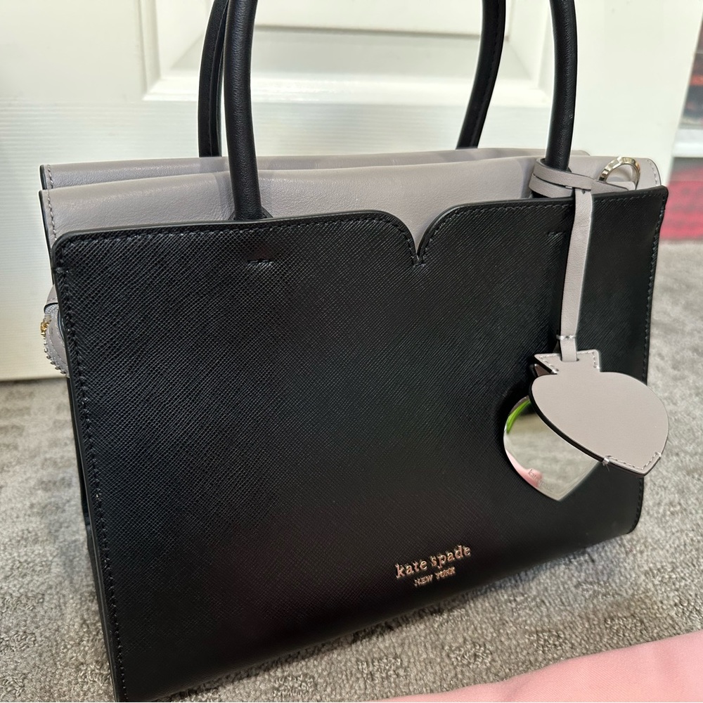 Kate Spade New York medium satchel